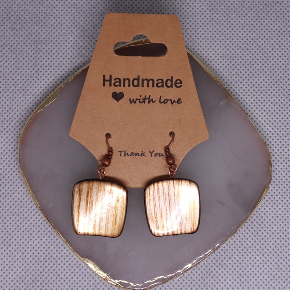 #002 Brown square earrings w/bronze - Picture 1 of 1